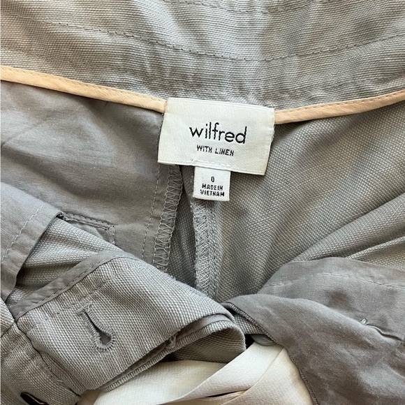 Wilfred Linen shorts - Picture 3 of 3